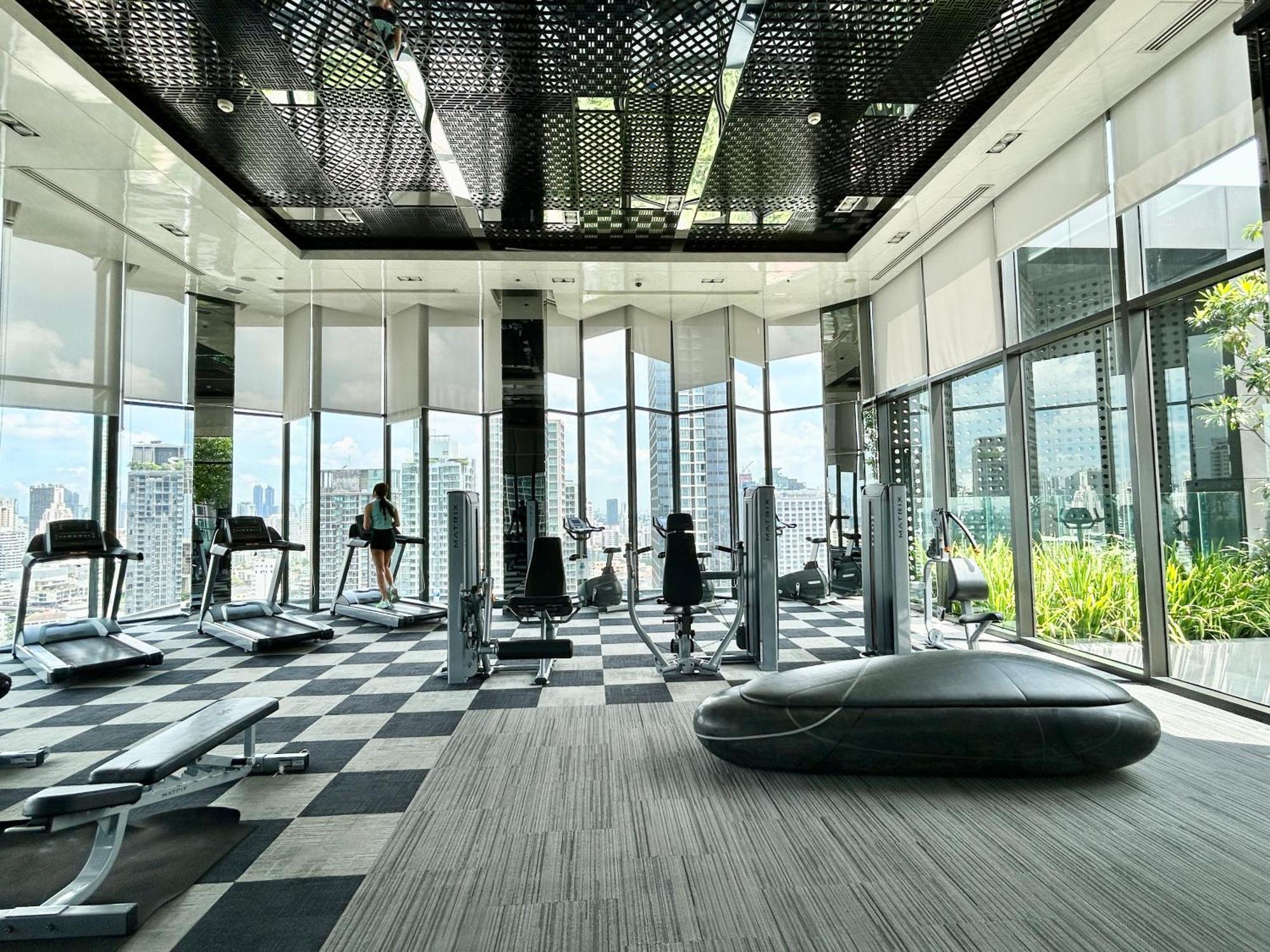 Rhythm Sukhumvit 36 Two Bedrooms דירה בנגקוק